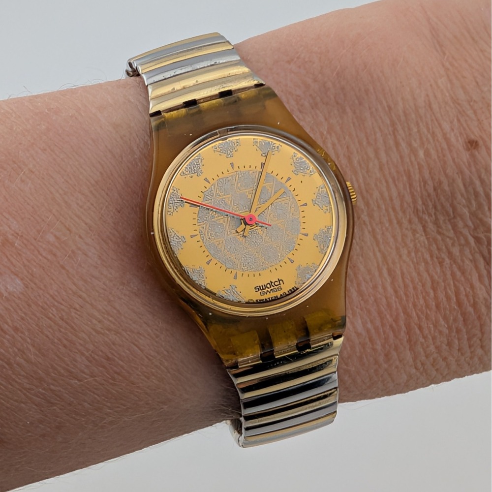 Vintage 1991 Swatch Lady Perlage Swiss Quartz Transparent Amber Watch Runs